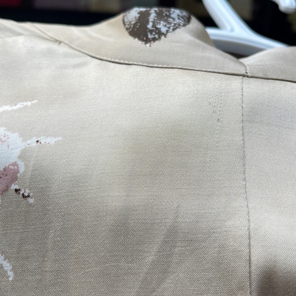 Wilfred Floral Beige Robe - Picture 11 of 16